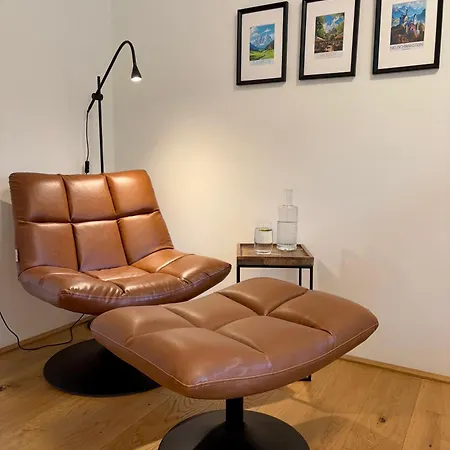 Apartament Leo's *